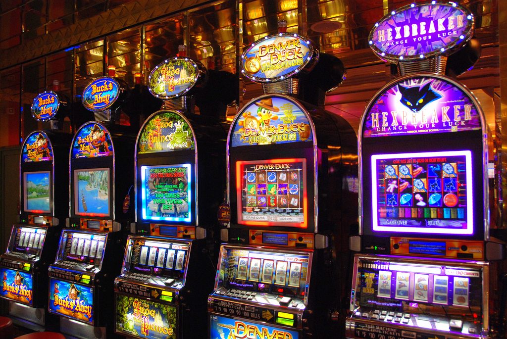 electronic slot machind games for sale