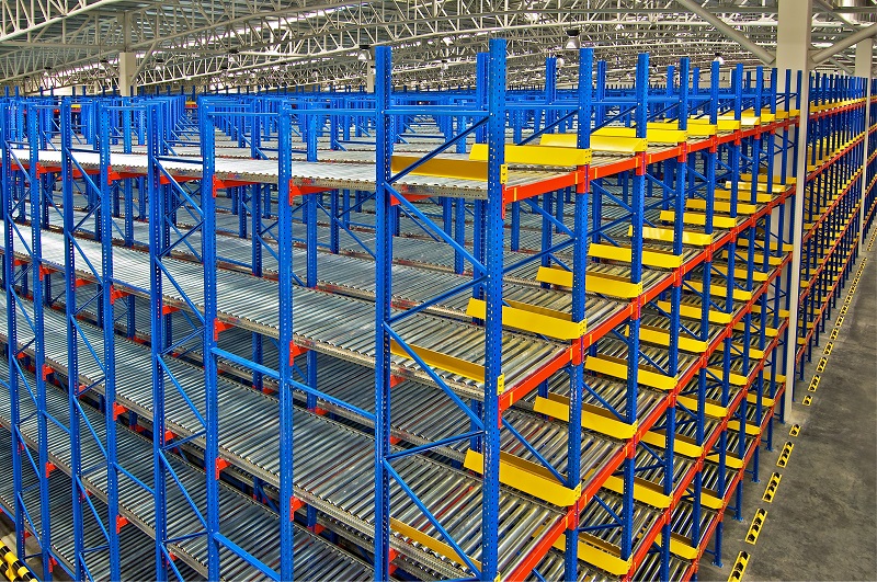 Benefits of Using Up Industrial Shelving at Your Places | Techno FAQ