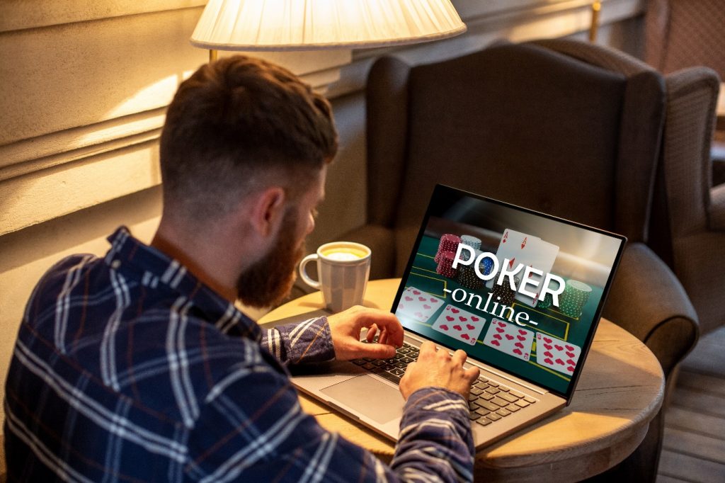 Online Poker Tells You Need To Know | Techno FAQ