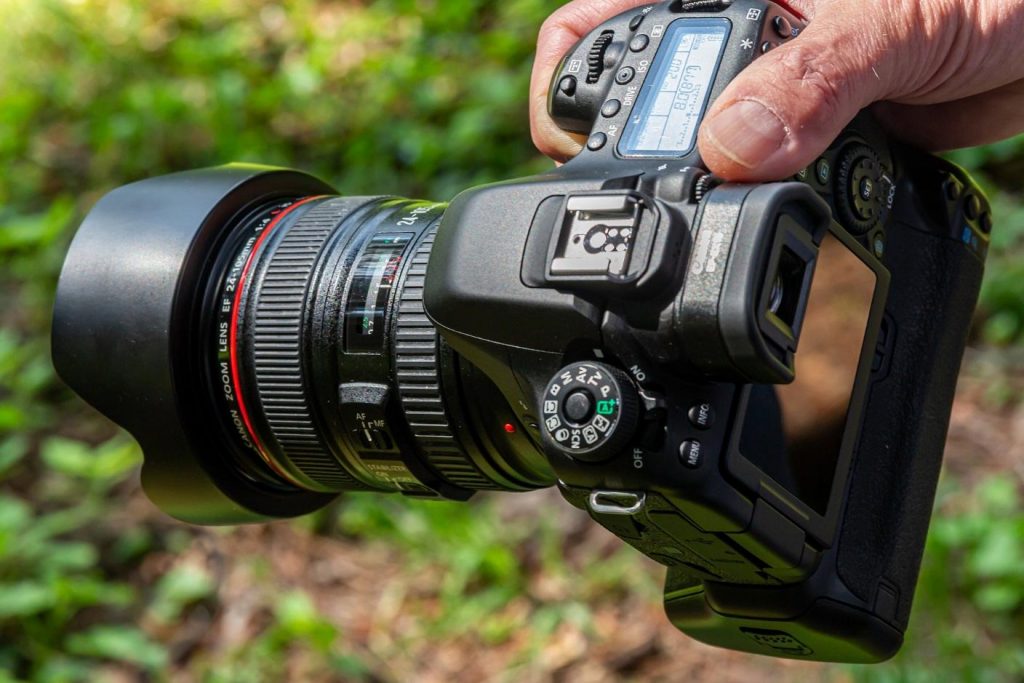 Beginner’s Guide Knowing the Features of Your First DSLR Camera