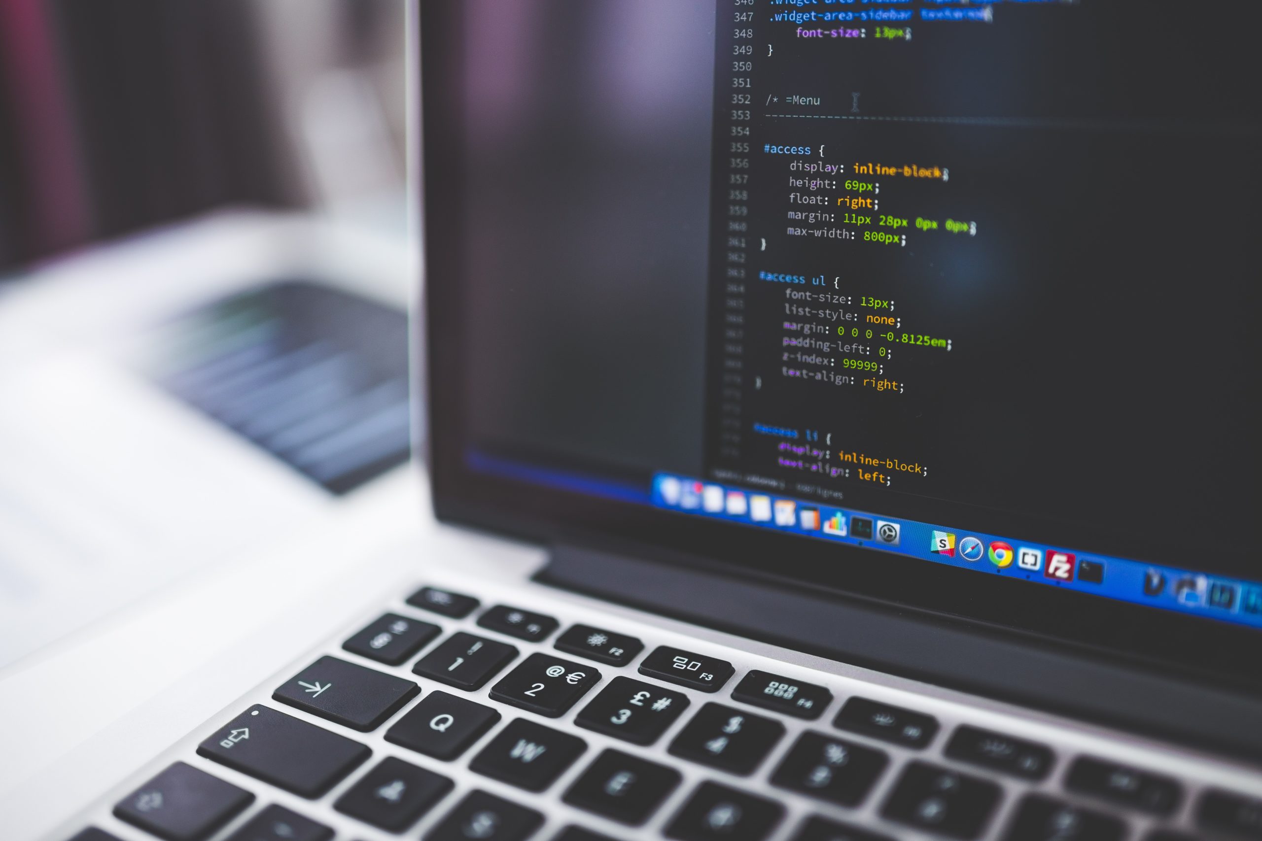 Tips for Writing the Best and Most Simplistic Code | Techno FAQ