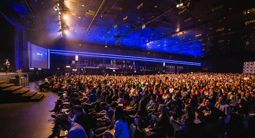5 Essentials Items You Need To Plan An Amazing Event | Techno FAQ
