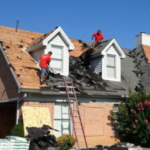 roof repairers.jpg