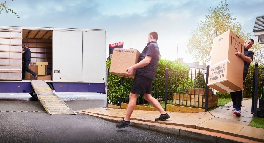 Moving and packing in one go in Roswell | Techno FAQ