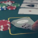Online Casinos vs. Land-based Casinos- What Are the Differences and Which One to Choose?